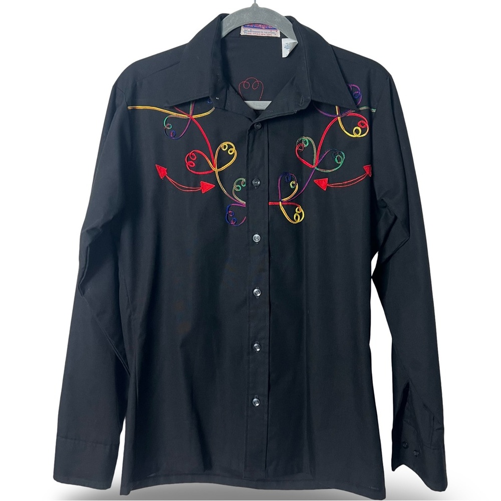 Lew Magram – Men’s Black Western Shirt Rainbow Embroidery Arrows 70s Style Sz. M